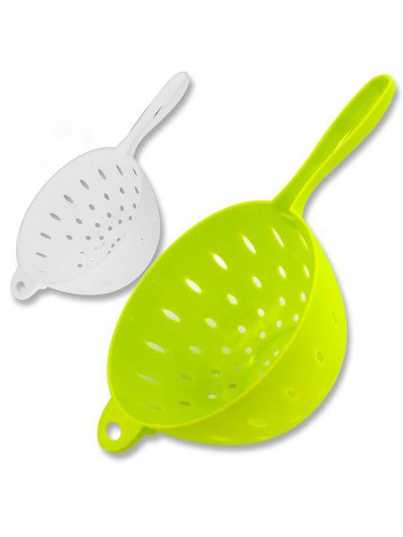 Plastic Colander with Handle (Available in a pack of 12)