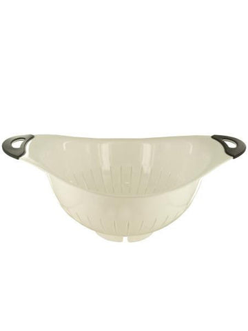 Large Plastic Colander with Comfort Handles (Available in a pack of 4)